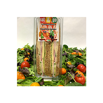 Триъгълен сандвич Ийт енд Го Класик Бекон и кашкавал Триъгълен сандвич Ийт енд Го Класик Бекон и кашкавал